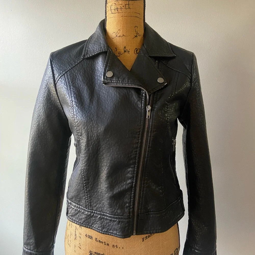 Jack by BB Dakota Sz S Anthropologie Classic Black Faux Leather Jacket - Picture 3 of 13